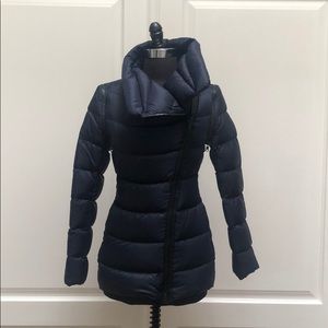 Mackage light weight puffer in navy